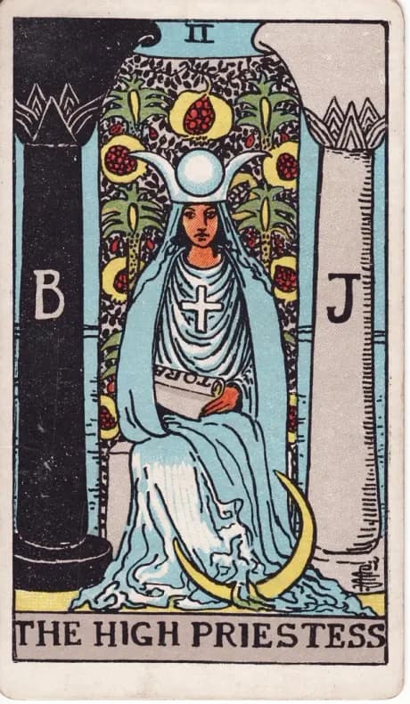 La Suma Sacerdotisa